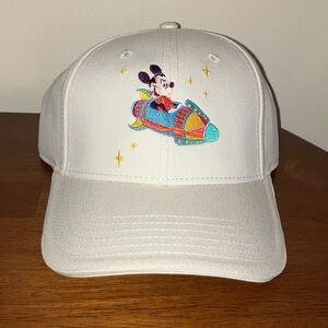 Disneyland Play in the Parks Mickey Astro Orbiter cap